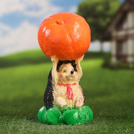 Garden figure "Hedgehog with pumpkin" 32x15x15cm