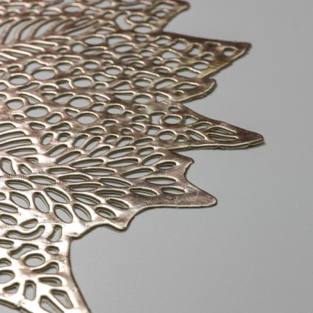 Serving napkin on the Venice table, d = 38 cm, gold color-3