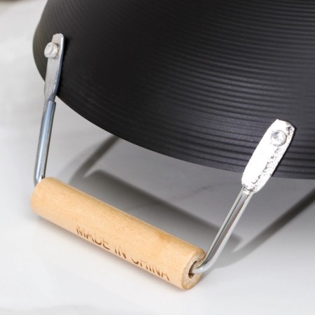 Skoroda-Wok Dolyana "Jacqueline", D = 24.5 cm, wooden pens, black color-3