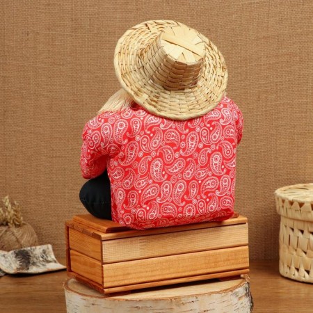 The amulet - Berendey in the hat, sits on the chest, "h = 32 cm, mix-2