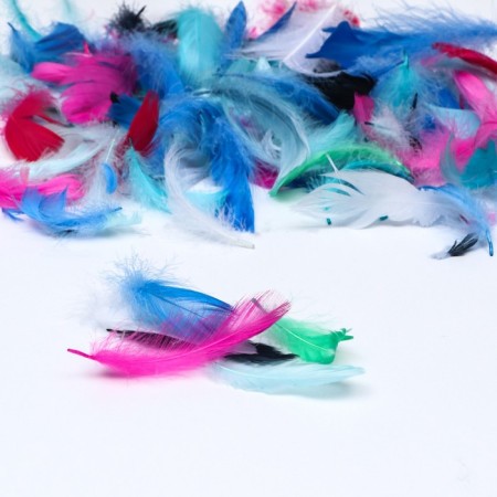 Filler from feathers for balls and gifts, assorted, 6g. Mix