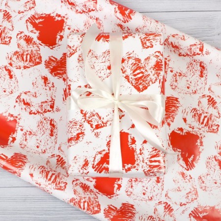 Glossy packaging paper "hearts", 100 x 70 cm, 1 pc.