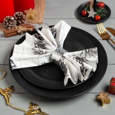A set of New Year's napkins 