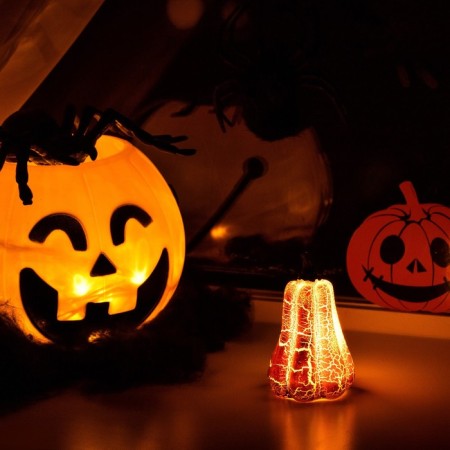 The LED figure "Pumpkin" 6 × 9 × 6 cm, plastic, batteries AG13x3, glow warm white-2