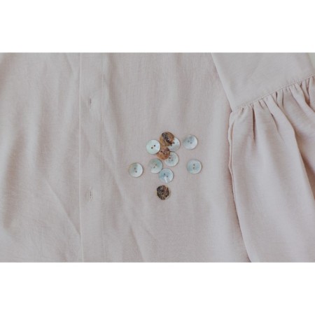 Buttons, 2 punctures, d = 10 mm, bilateral, pearl color, price per 1 piece-3