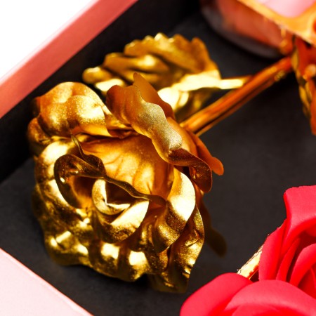 Soap roses of colored shades and a gold rose, set-4
