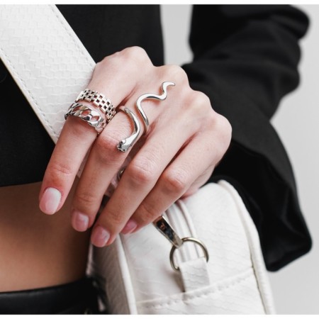 Ring "chain" round links, silver color, dimensionless-1