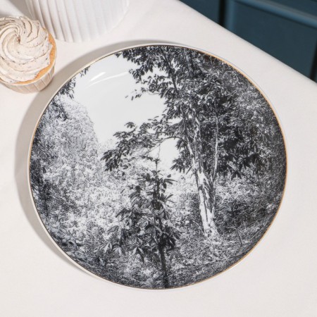 Pisage plate, d = 21 cm, porcelain-1