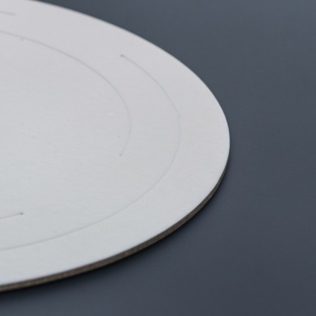The substrate is reinforced, 26 cm, silver-pearl, 3.2 mm-5