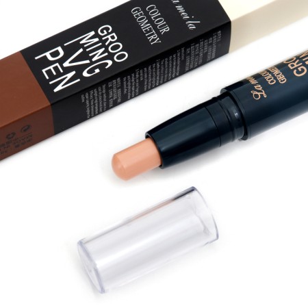 Cont around the face for a double: Contour and highlighter-3