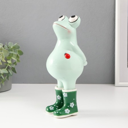 Souvenir Ceramics "Frog in rubber boots, with God's cow" 11.2x8.2x22.2 cm