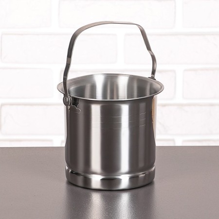 A stainless steel ice bucket, 1.3 l, 14.5 × 12.5 cm