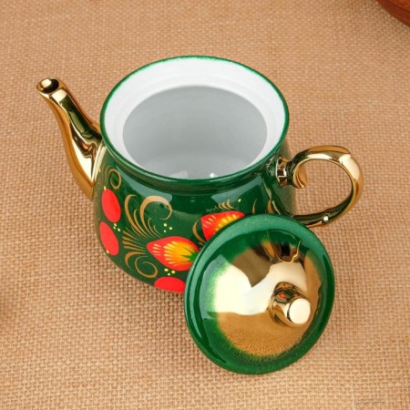 The set "Poppies on the Green", a stoker, 3 objects, a samovar 3 l, a teapot 0.7 l, tray-21