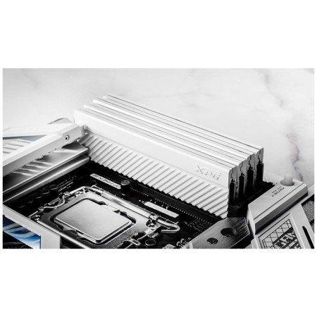 RAM ADATA DDR4 16GB 3200MHz XPG Gammix D45 (AX4U320016G16A-CWHD45)-3