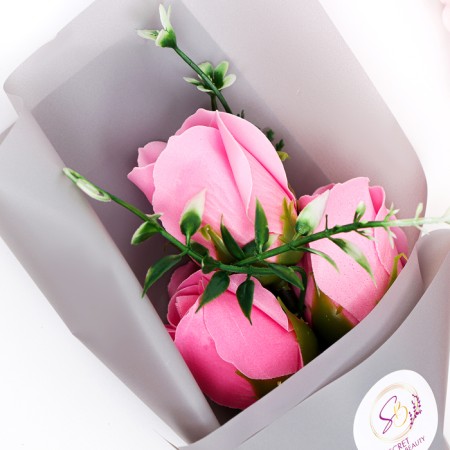 A bouquet of soap roses, pink-1