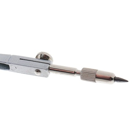 Metal compass with spare sections, in a plastic penalty-5