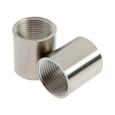 The clutch is zein, 3/4 ", internal thread, stainless steel, packing 5 pcs.