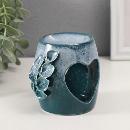Aroma lamp ceramics "Heart with leaves" White-blue 8.5x7.5x9 cm