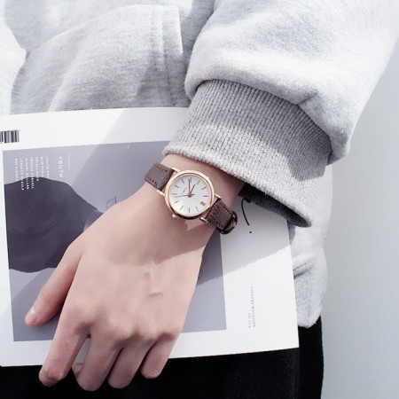 Women's watches, d-2.5 cm, gold