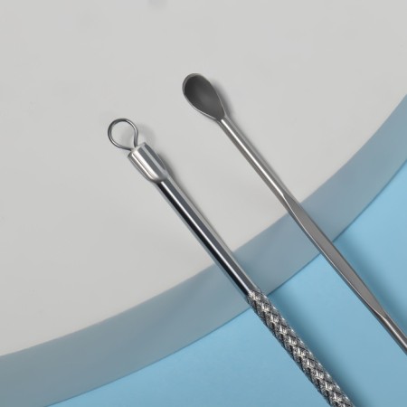 Cosmetological set, 4 objects, silver color-4