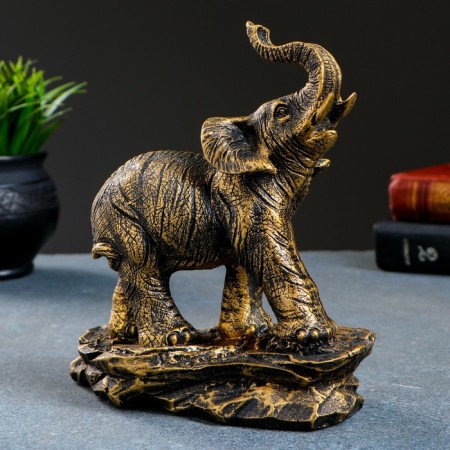 Figure "Elephant" bronze, 17x9x19cm