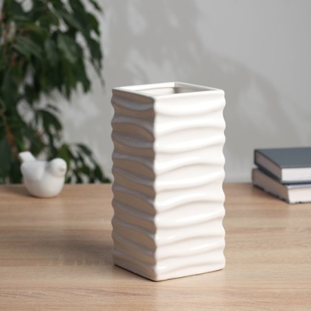 VAZ Coramics Table "Thiago" stripes, 19x9 cm, white-1