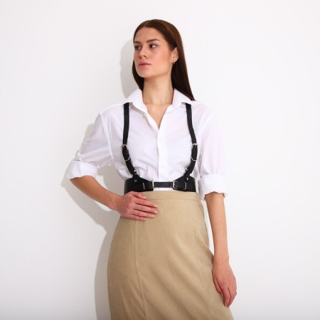 Partois on buckles, black color