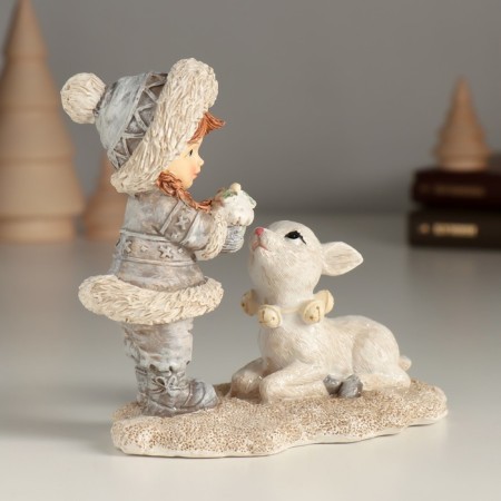 Polystone souvenir "Baby and white deer" 12.5x6.5x11.5 cm-1