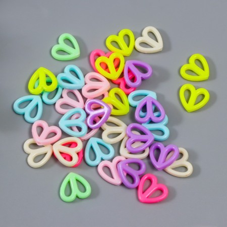 A set of beads for creativity plastic "Heart of halves. Pastel colors" 15 g 1.5 cm