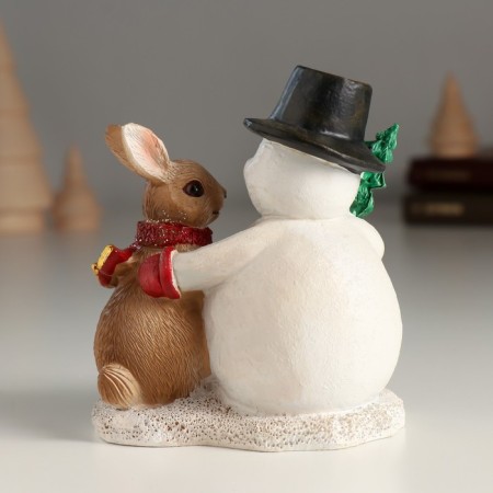 Polystone souvenir "Snowman with a Christmas tree and a bunny" 9x6.5x10 cm-2