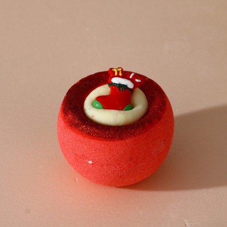 A bomb for a bath with a toy Pure happiness "New Year's sock", 130 g