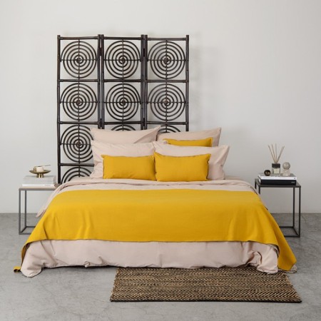 A mustard blanket with a contrasting edging Essential, size 230x250 cm-8