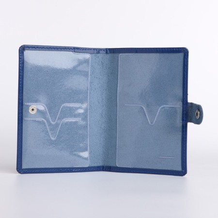 Passport cover on the button, the color is blue-4