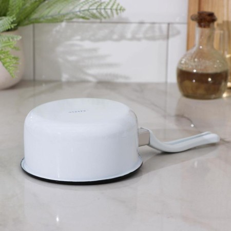 Bucket 600 ml, enameled cover, without decolleys, plastic handle, induction, white color-2