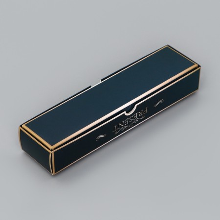 Box for 5 sweets with a shell, with a “men's forar” window, 21 x 5 x 3.3 cm. Confectionery packaging-4