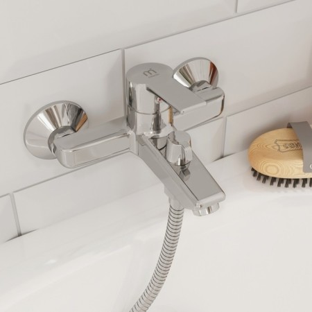 MILARDO STRIPE StRSB02M02 bath mixer, single -leaf, cast -pouring, chrome-1
