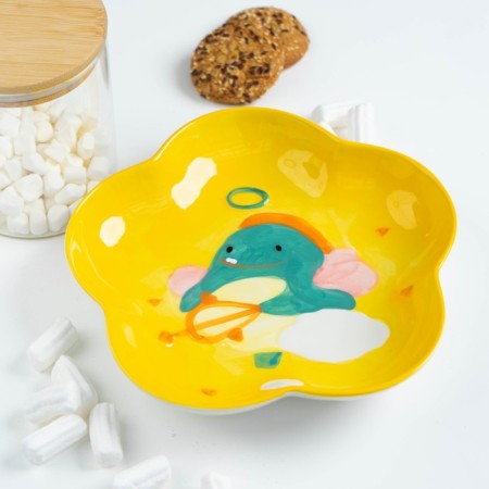Ceramic Cupid "Cupid Dino", d = 22 cm, yellow color
