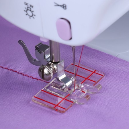 Feet for sewing machines, with markings for parallel seams-2