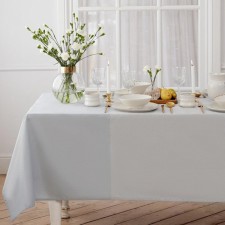 The tablecloth 