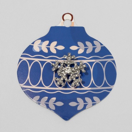 Brooch "Snowflake" mini, white color in silver