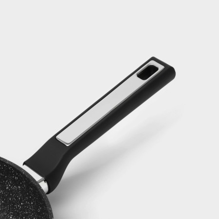 Pan Magistro Warrior, D = 24 cm, h = 4.7 cm, Soft-Touch pen, anti-stick coating, induction-3
