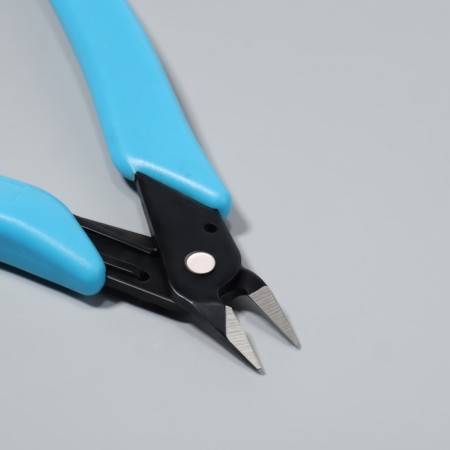 Pigitan nippers, straight blade, 13 cm, blade length - 12 mm, color mix-6
