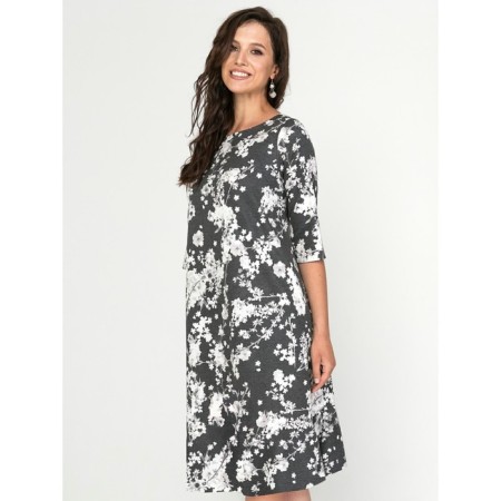Women's dress, size 64-3