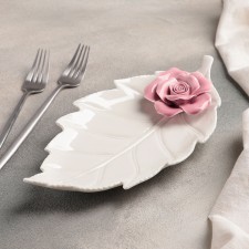 Ceramic serving dish 