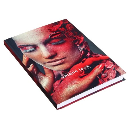 The diary of a low -haired A5 128 sheets, a 7BC cardboard, matte lamination, selective varnish "Contrast fashion"-1
