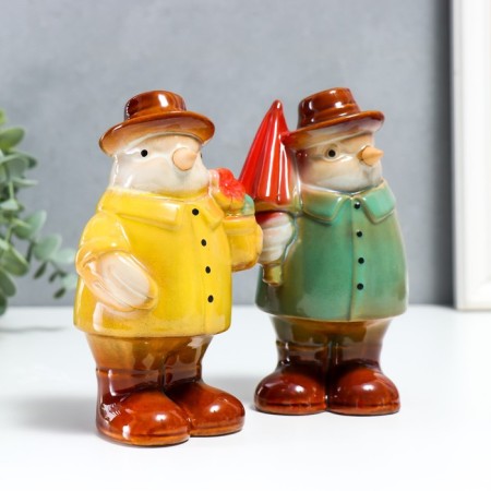 Souvenir Ceramics "Vorozhushki in cloaks - rainy day" Set 2 pcs 16x6.5x10 cm-1