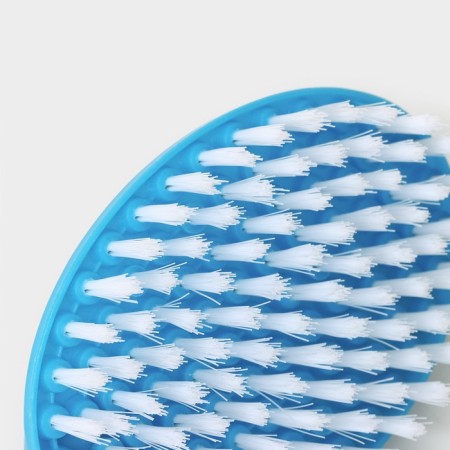 The “comfortable” brush, 11 × 8 × 8 cm, mixing mix-3