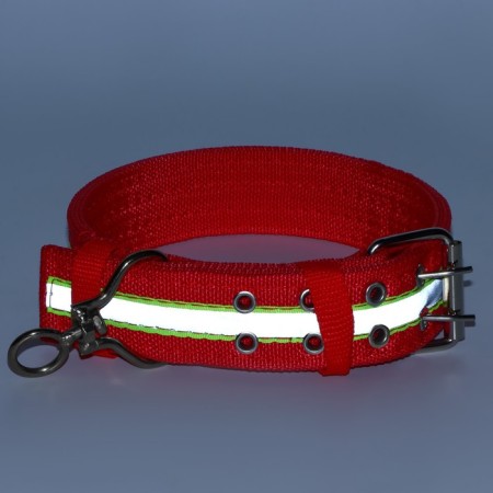 Four -layer reflective collar with a swivel 65 x 4 cm, red-9