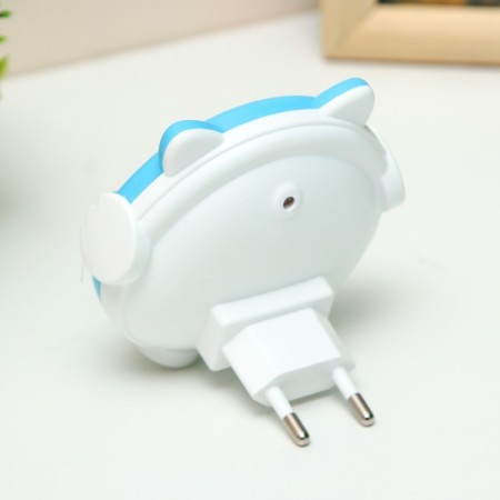 A nightlight with a lighting sensor "Council" LED MIX 8.5x2.5x8.5 cm Risalux-6