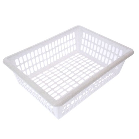 The floor is 3-sectional with sliding trays, the color is white-3